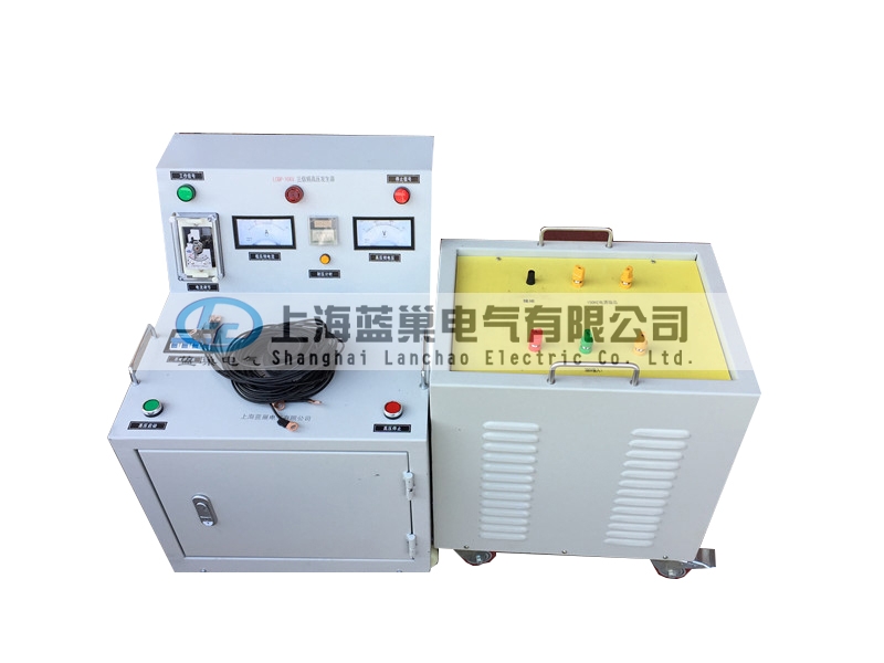 LCBP-15KVA三倍頻高壓發(fā)生器整個(gè)裝置采用一體化和分體式設(shè)計(jì)，操作更簡(jiǎn)便，運(yùn)輸更輕松，是新一代的電氣試驗(yàn)設(shè)備。